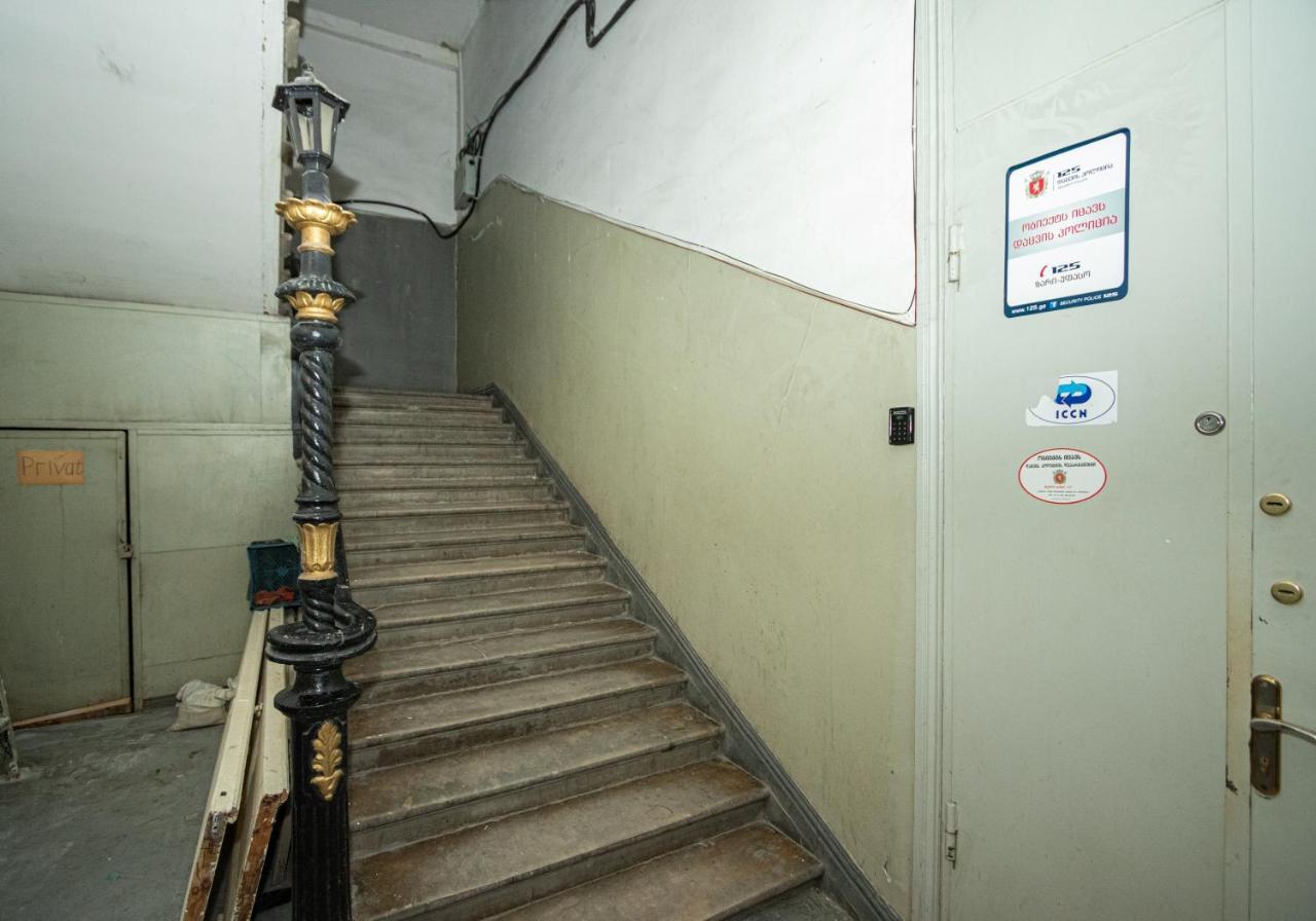 Barnaba Apartment Tbilisi Eksteriør billede