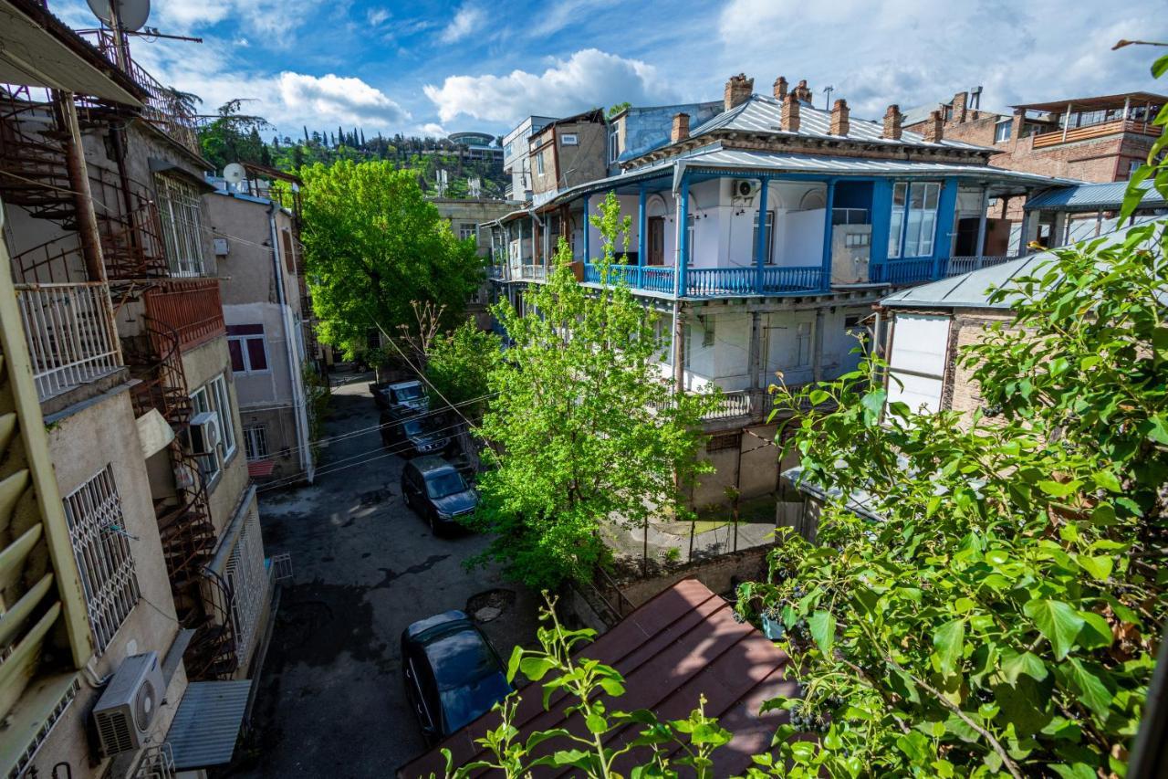 Barnaba Apartment Tbilisi Eksteriør billede