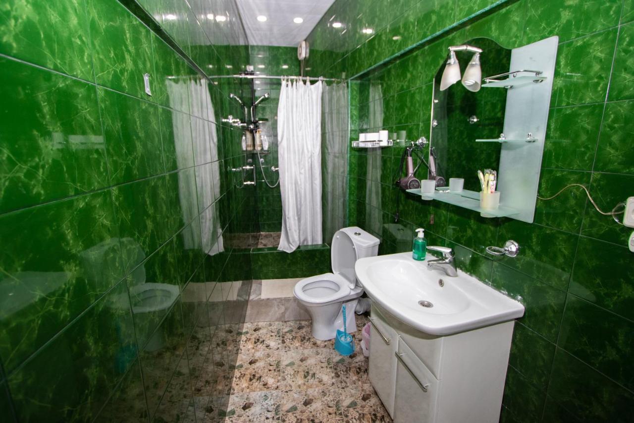 Barnaba Apartment Tbilisi Eksteriør billede