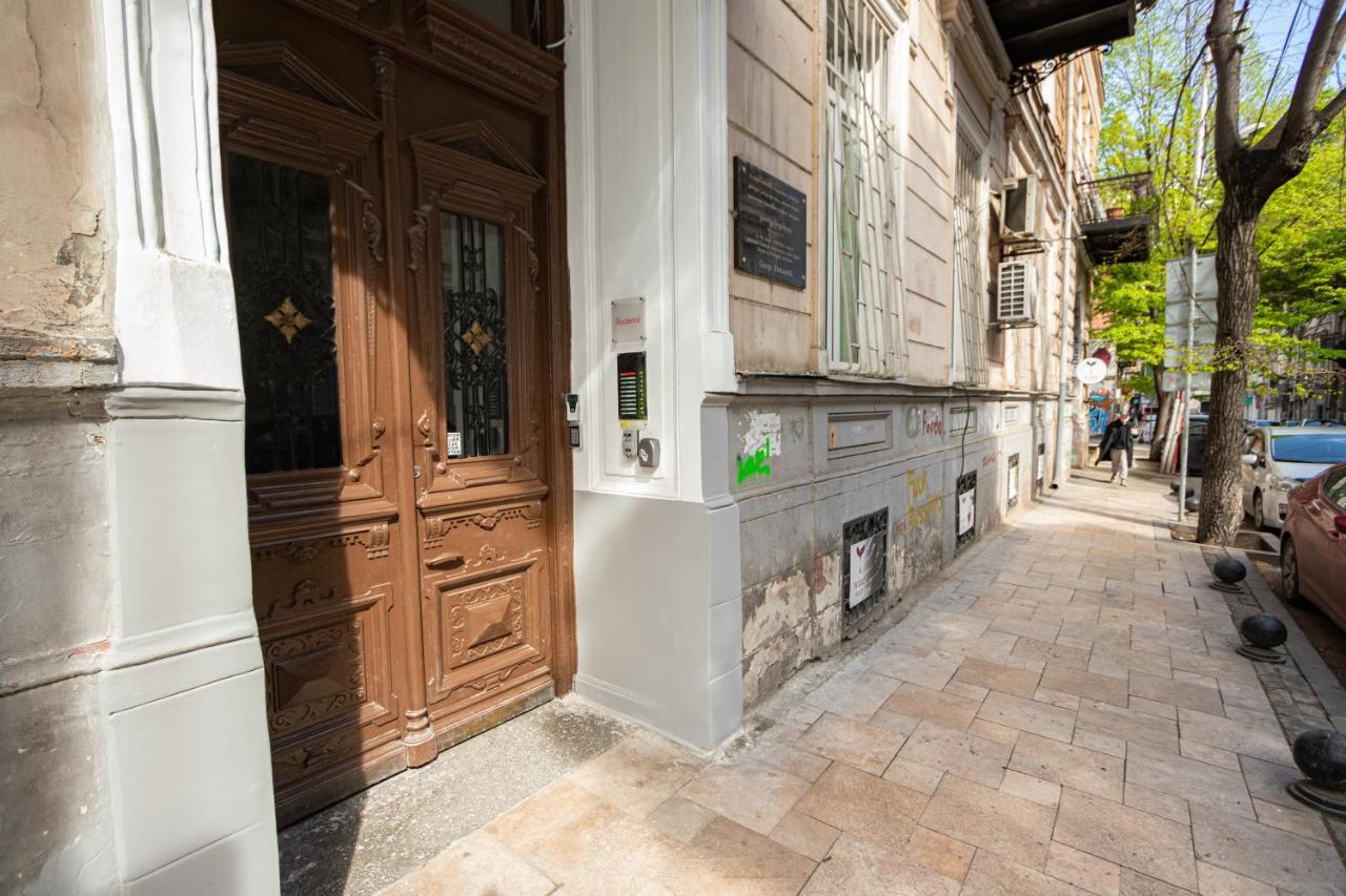 Barnaba Apartment Tbilisi Eksteriør billede
